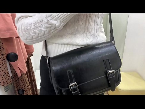 ❤️ אוננות פומבית של הכלבה הצעירה פרלברי עם דילדו בחדר המתאים סקס ב-iw.mysexpics.ru ☑